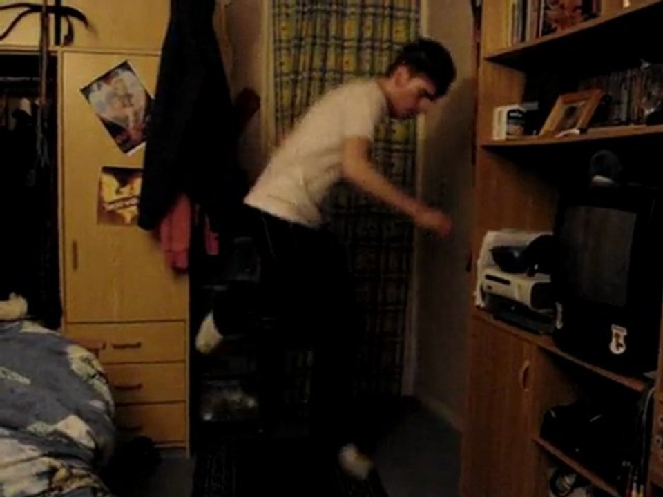 Le retour de damix JUMPSTYLE &  SHUFFLE vidéo By damix 2010