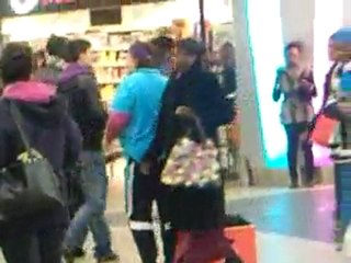 UN DEUX TROIS !! allez on bouge tous ensemble MDRRRRRR