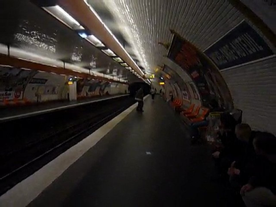 Eagle One - Anniversaire Eric - Course Métro?