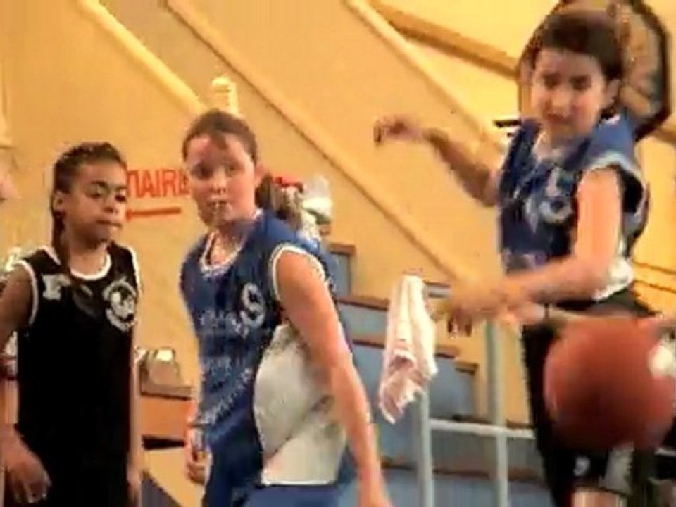 Stade Poitevin Basketball Poussins(es)Mars 2010