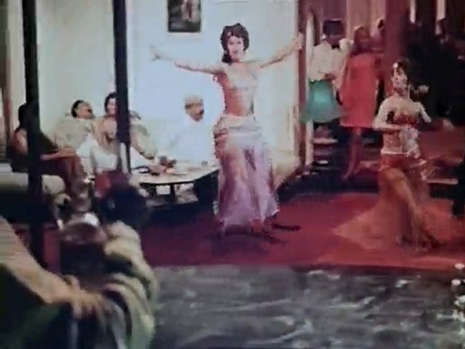 Gulaabi Raat Gulaabi