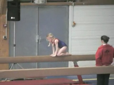 GYM THELMA CONCOURS 28 MARS 2010 poutre