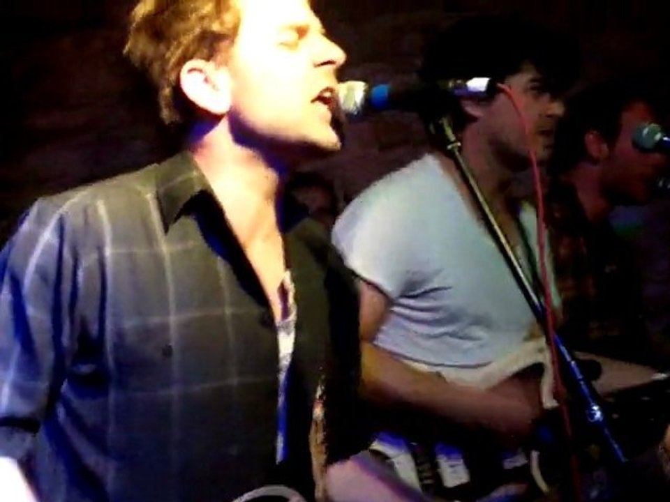 McCauley, Vasquez & Goldsmith Perform at Ale House SXSW