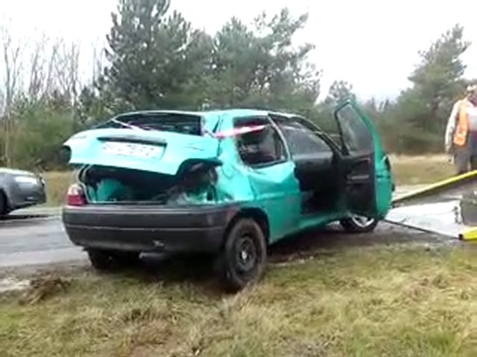 Crash Citroën Saxo 1.1l: le remorquage