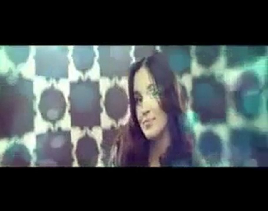 Marina Glam Pop Official Video Clip