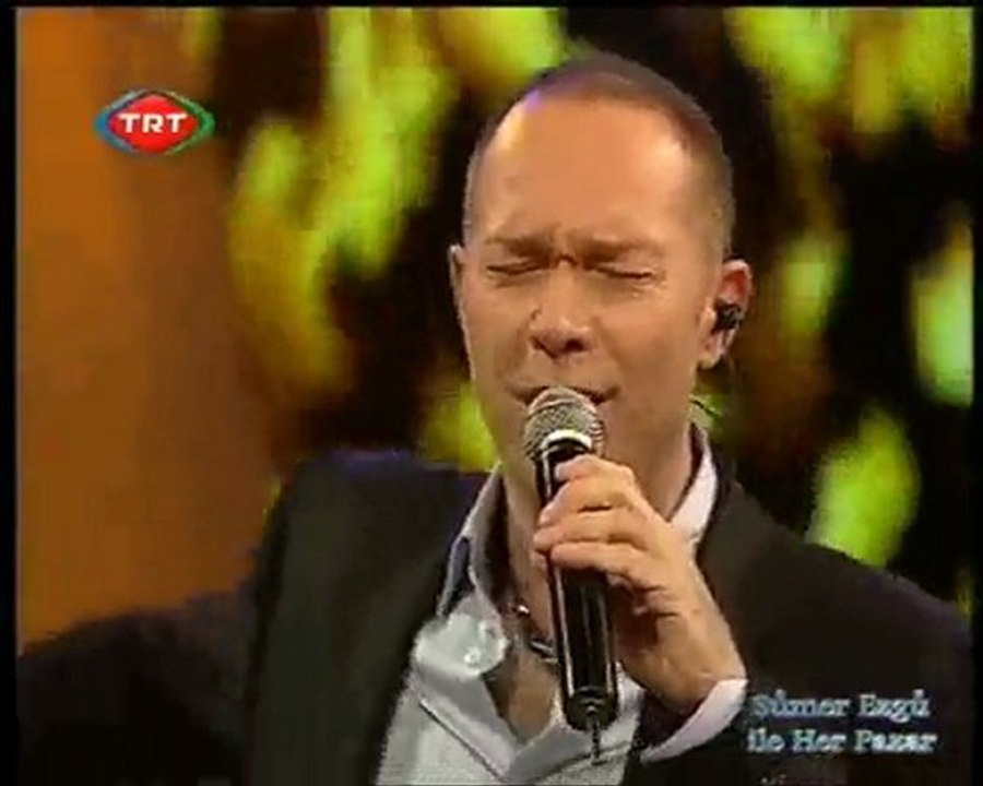 SÜMER EZGÜ, ONUR AKIN,BUZUKİ ORHAN DÜET "İZMİR'İN KAVAKLARI"