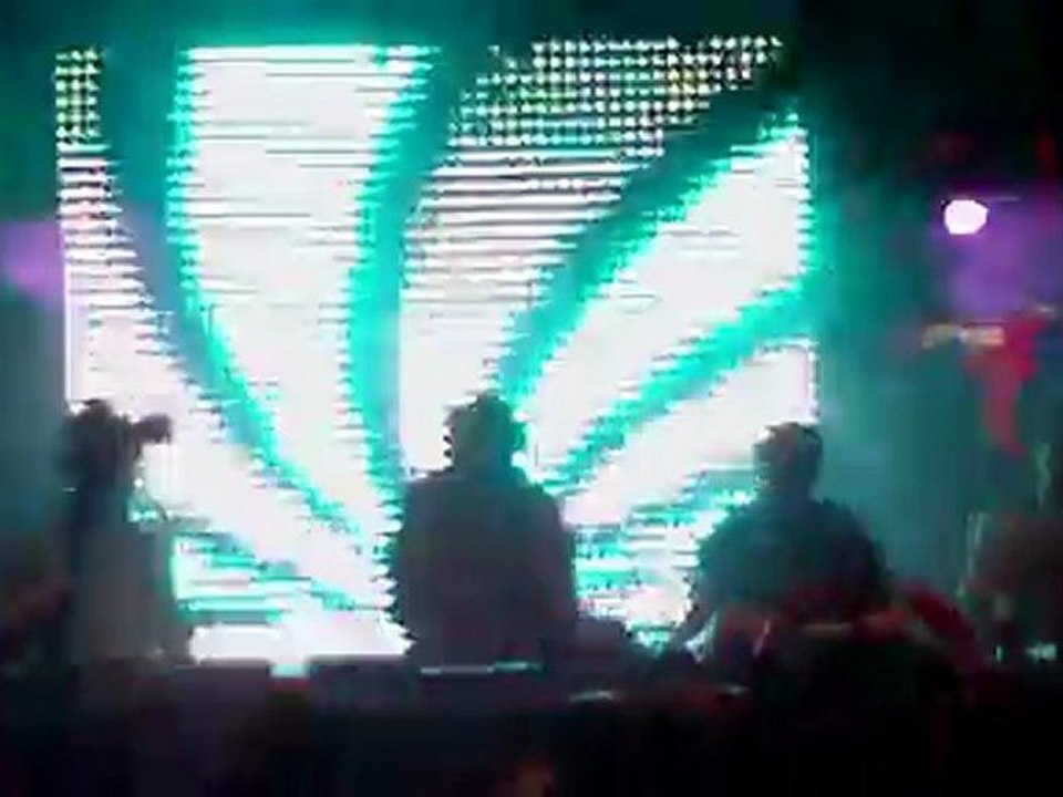 JUNGLE JUICE Ltd 05 cabaret sauvage 26.03.2010