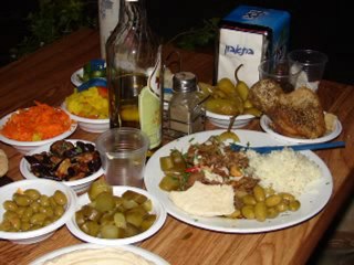 Израильская кухня. URIEL GRANAT (tenor)