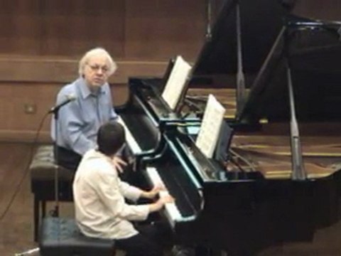 Richard Goode masterclass-Ariel plays Mozart Sonata K330-2/6