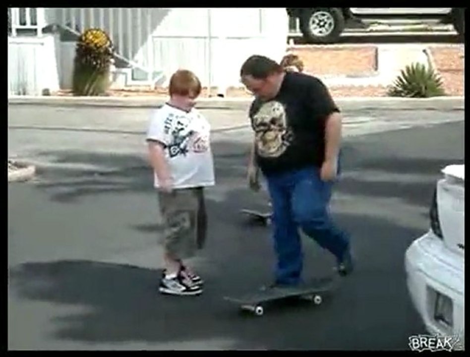 Il vero Peter Griffin vola dallo skate