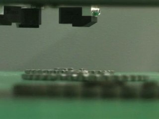 Chargement avec robot SCARA STAUBLI et fonction TRACKING