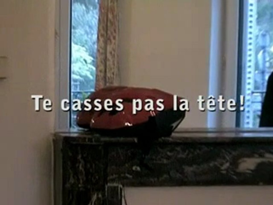 Prévenir les risques à vélo par l'image : le port du casque