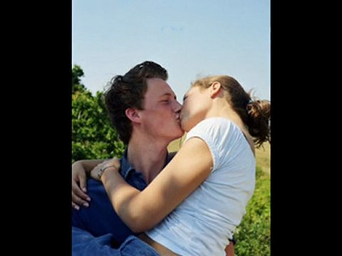 SAMOTNY ŻAGIEL WYKONAŁ. RYSZARD SZLAGOWSKI