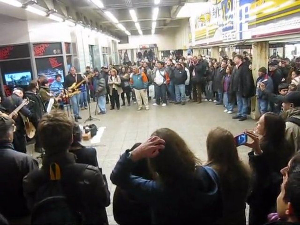 hey jude dans le metro