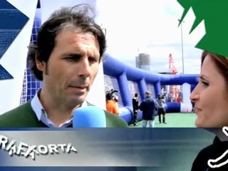 Participa en Football Cracks