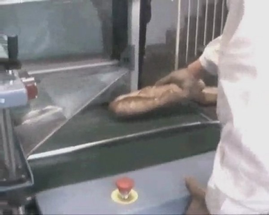 For the packing of sandwiches and any special food items