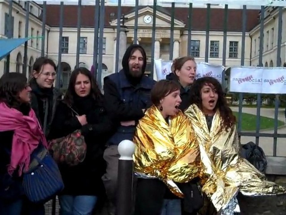 Grève au Samu social de Paris