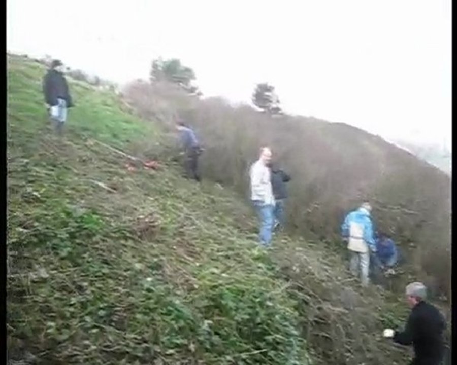 parapente à st brieuc  débroussaillage des tablettes