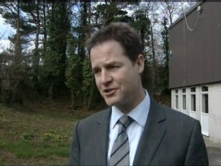 Clegg agrees with points-based immigration