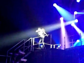 Tokio Hotel 05.03.10 - Screamin