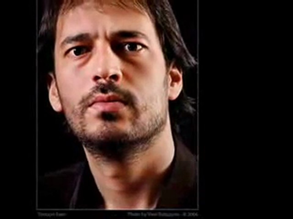 yasar-iste oyle birsey (Timucin Esen ve Devin Ozgur Cinar)