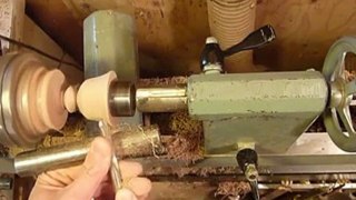 Woodworking Turning A Birdhouse on the lathe