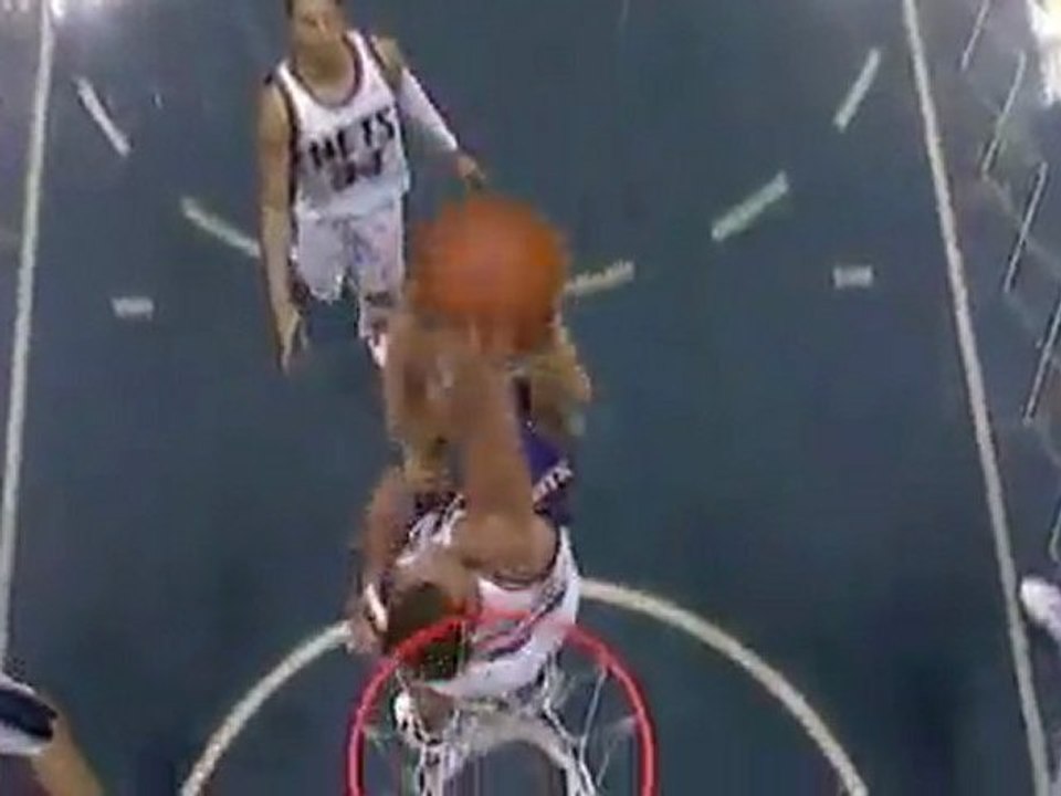 Kris Humphries BLOCK Louis Amundson's two-handed dunk at the