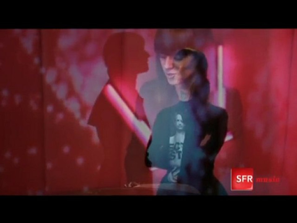 Alizée - Une Enfant du Siècle - Interview