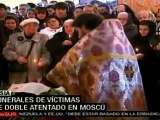 Siguen homenajes a víctimas en Rusia, identifican a una ata