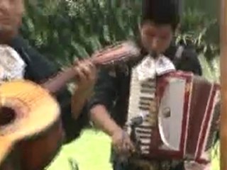 Comida Tito, karla y Alessandro- parte 3
