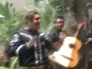 Comida Tito, karla y Alessandro- parte 2