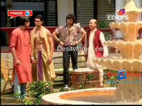 Ganga - 2nd April 2010 Watch Online Pt4