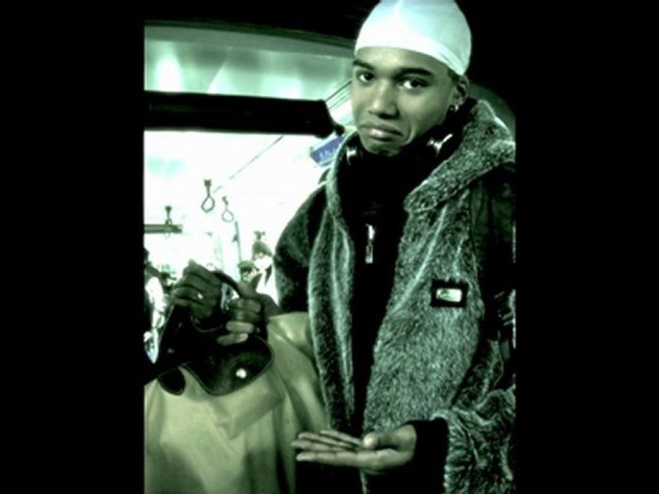 Meezy M.e.E.Z' - Diamonds on my Neck (Preview)