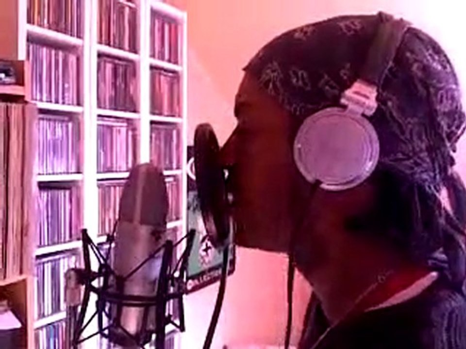 extrait du prochain morceau de losee loss feat. moax "elles"