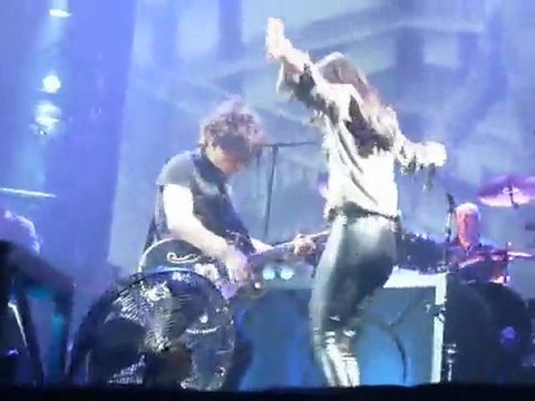 Indochine Meteor Tour Bordeaux(31 03 10) un ange à ma table