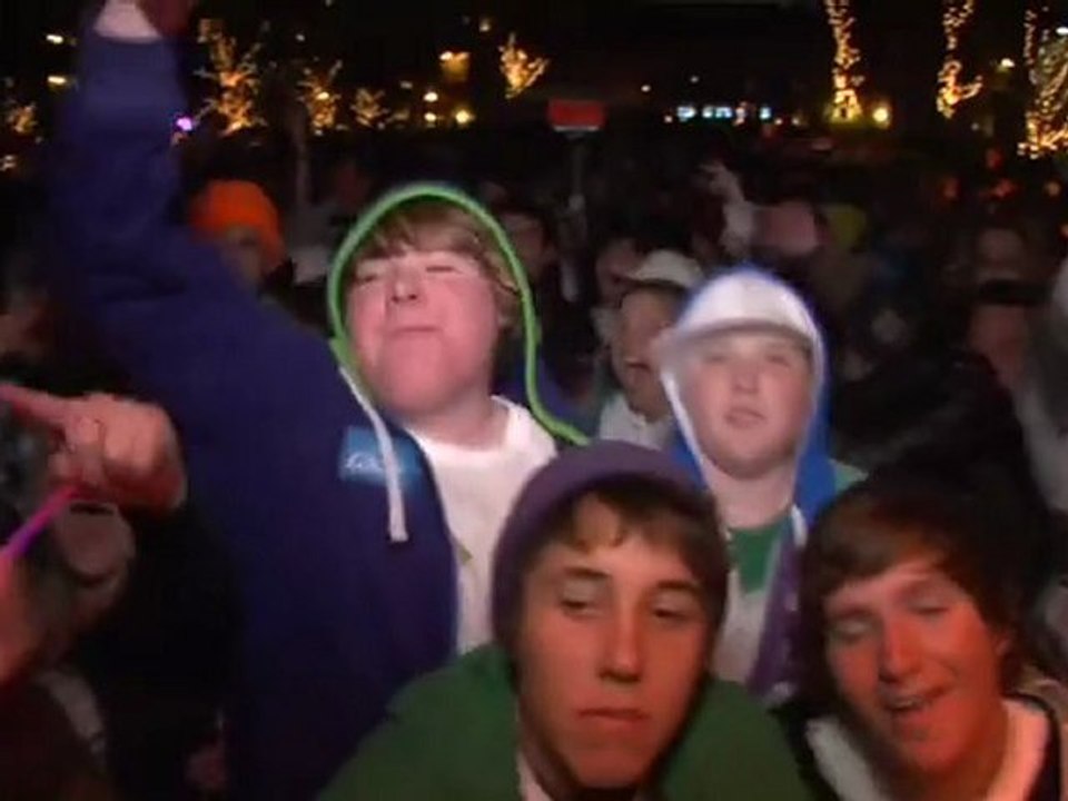 Torah Bright Interviews N.A.S.A. - 2010 Roxy Chicken Jam