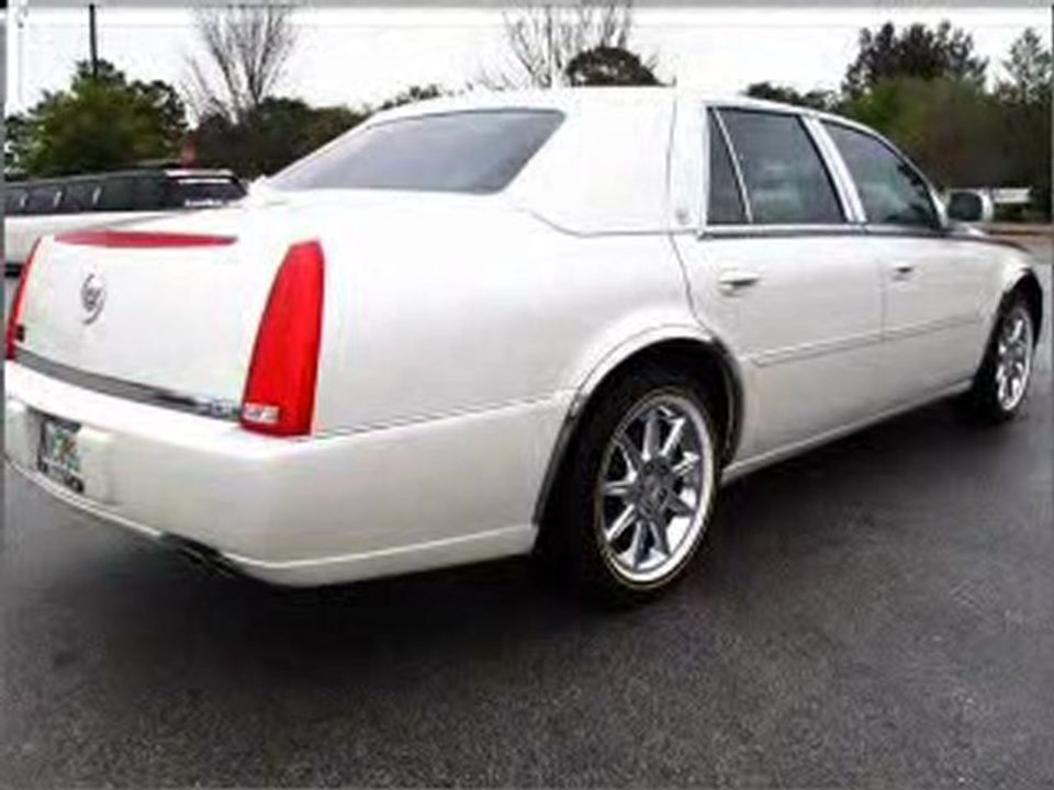 2010 Cadillac DTS Clearwater FL - by EveryCarListed.com