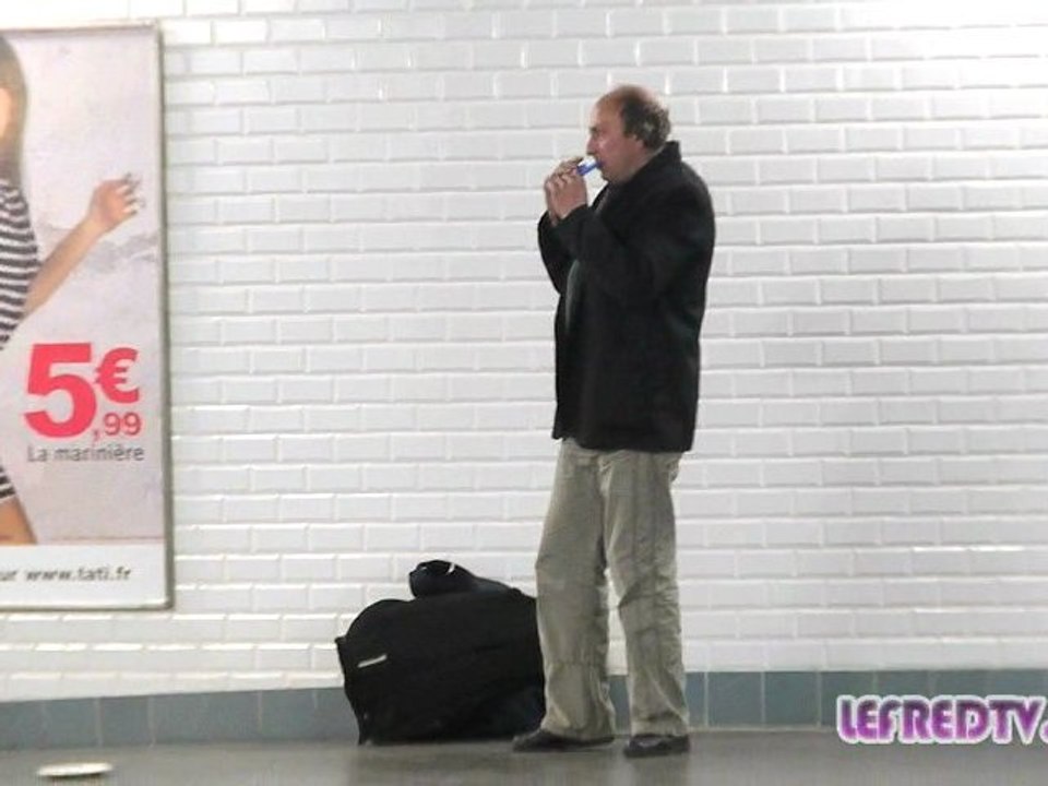 GAZOU MAN METRO PARIS