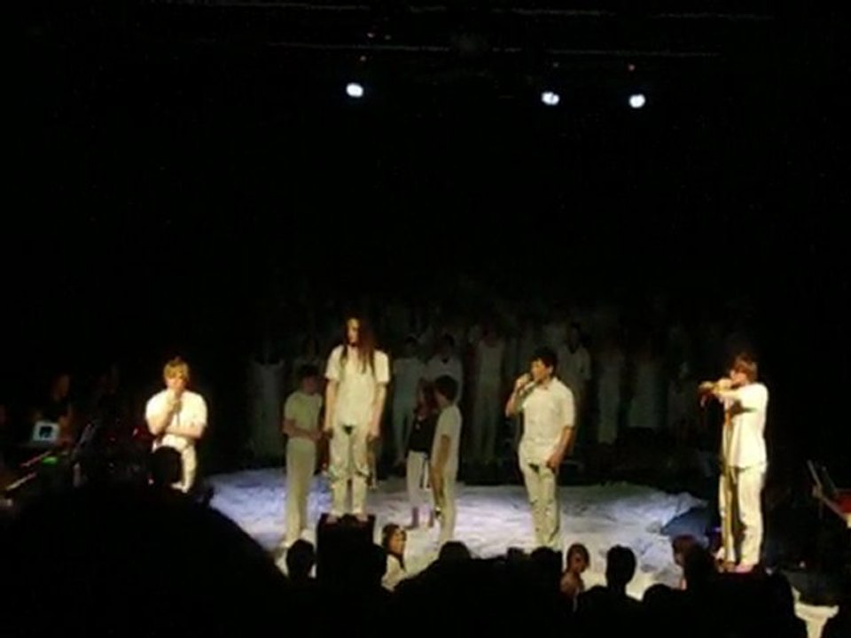 1 pied ds la braise écarlate, 1 pied ds le fond de la désill