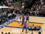 Stephen Curry gives a sweet behind-the-back assist to Corey