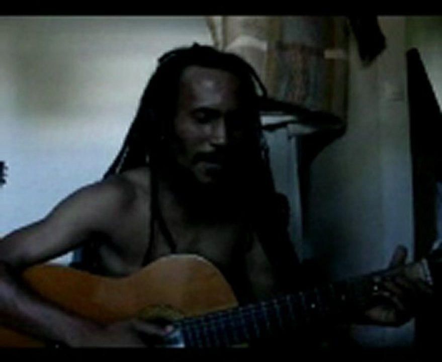 Rastabio sing "Redemption song" by Bob marley