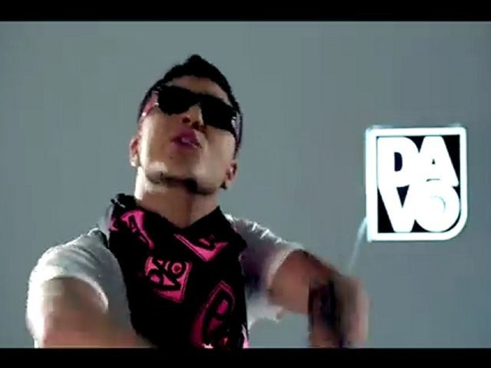 Davo feat. Namam Ireqrut - Sexy