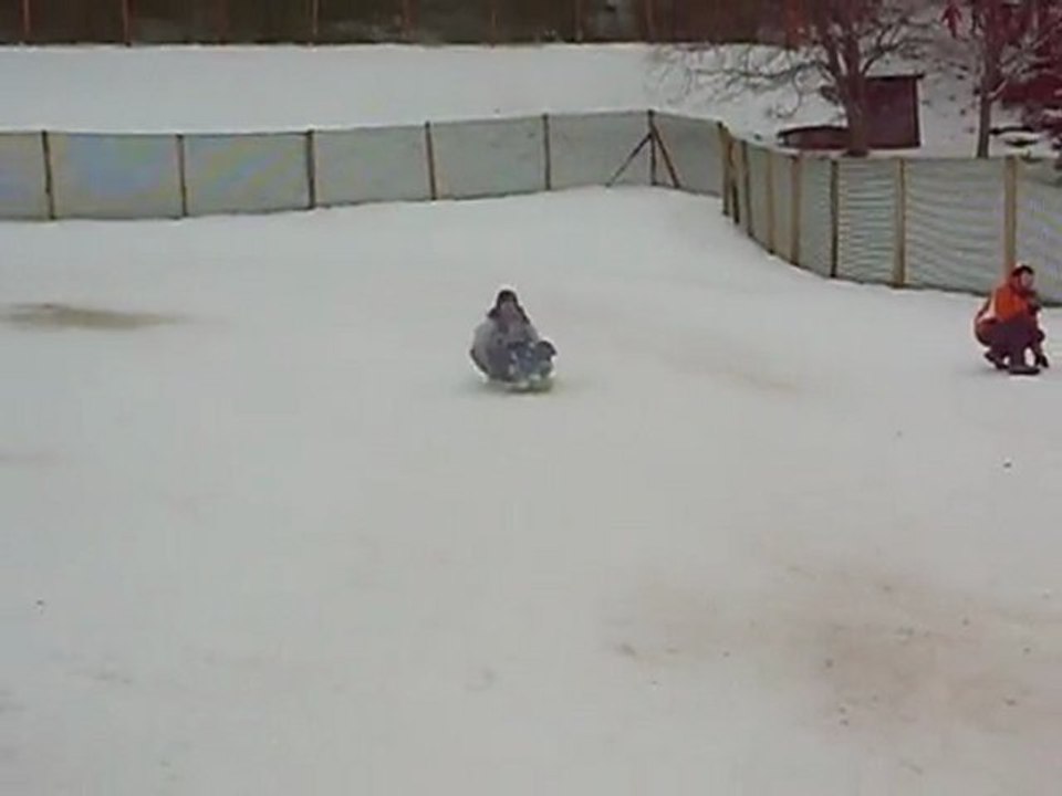 Moi et enzo a la luge