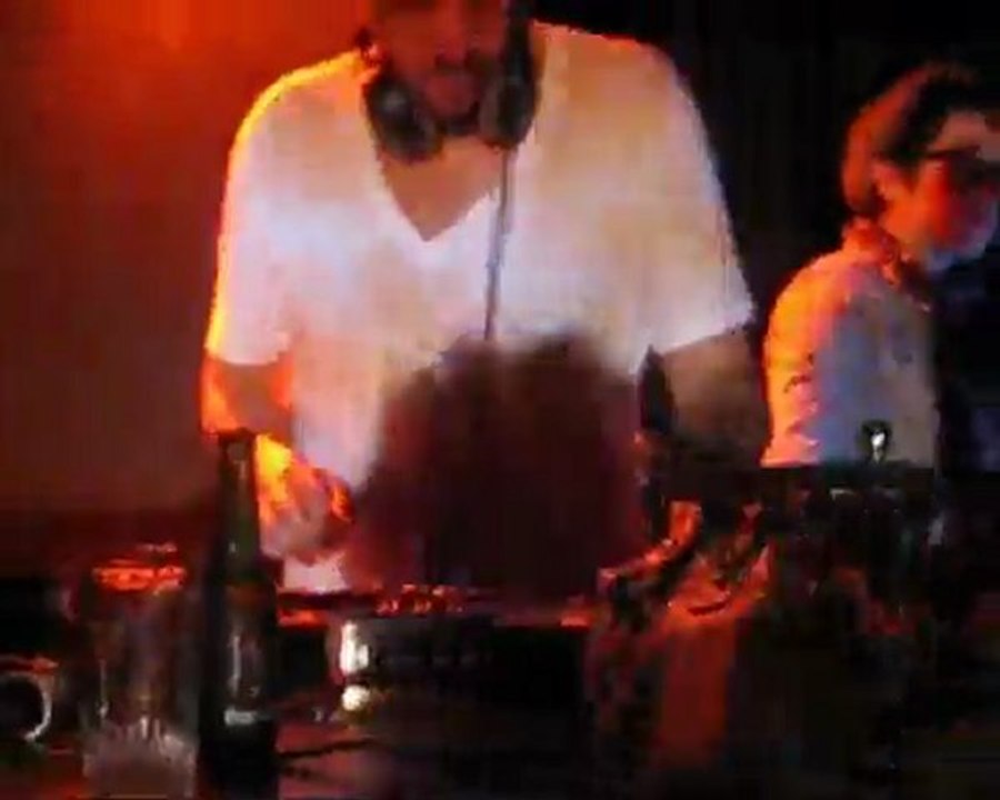 festival electron geneve 2010 renaissance man crowdpleaser