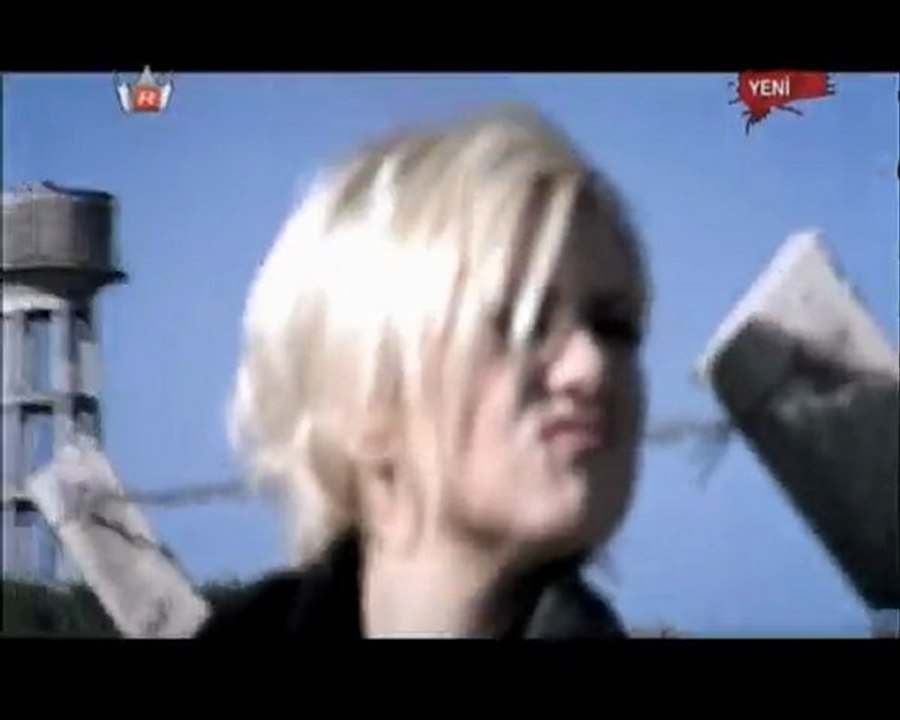 Elif Güvendik - Hoşçakal [YENI KLIP 2010] H.Q.