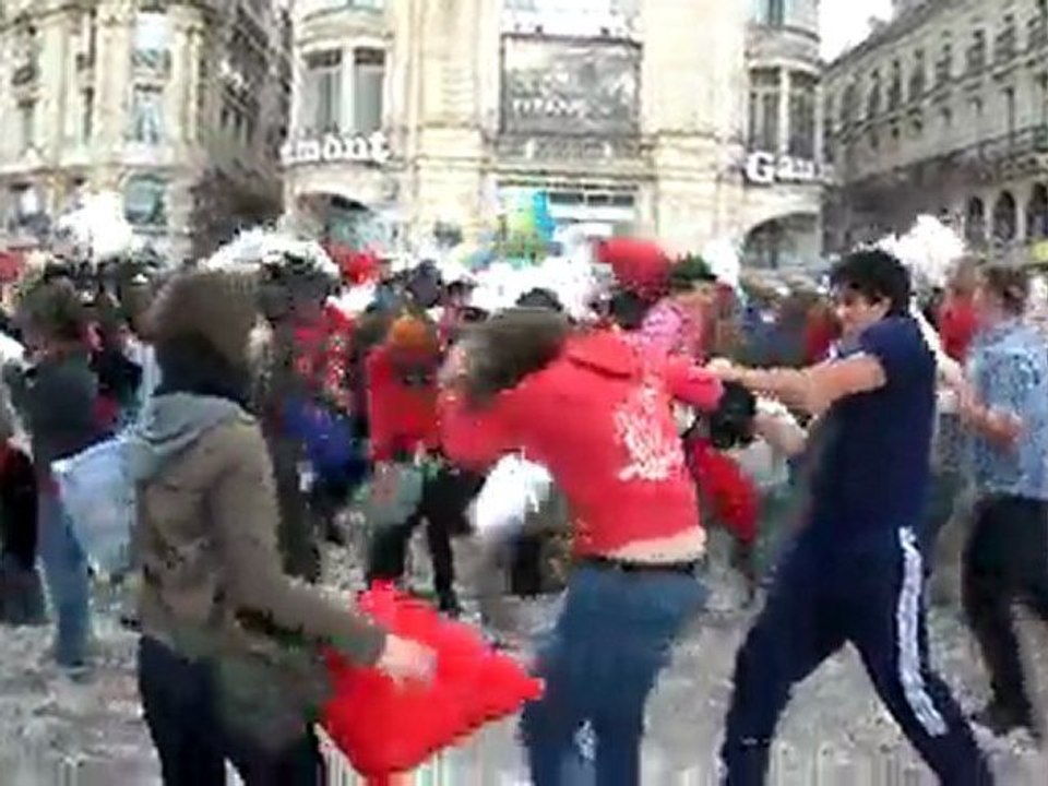 PILLOW FIGHT DAY SAMEDI 3 AVRIL 2010 ! MONTPELLIER