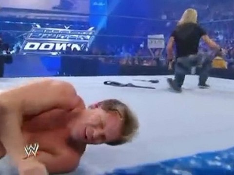 WWE SmackDown 4/2/10 - Edge attaque Chris Jericho (HQ)