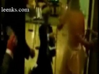 Couple de Mariés vs portes vitrées