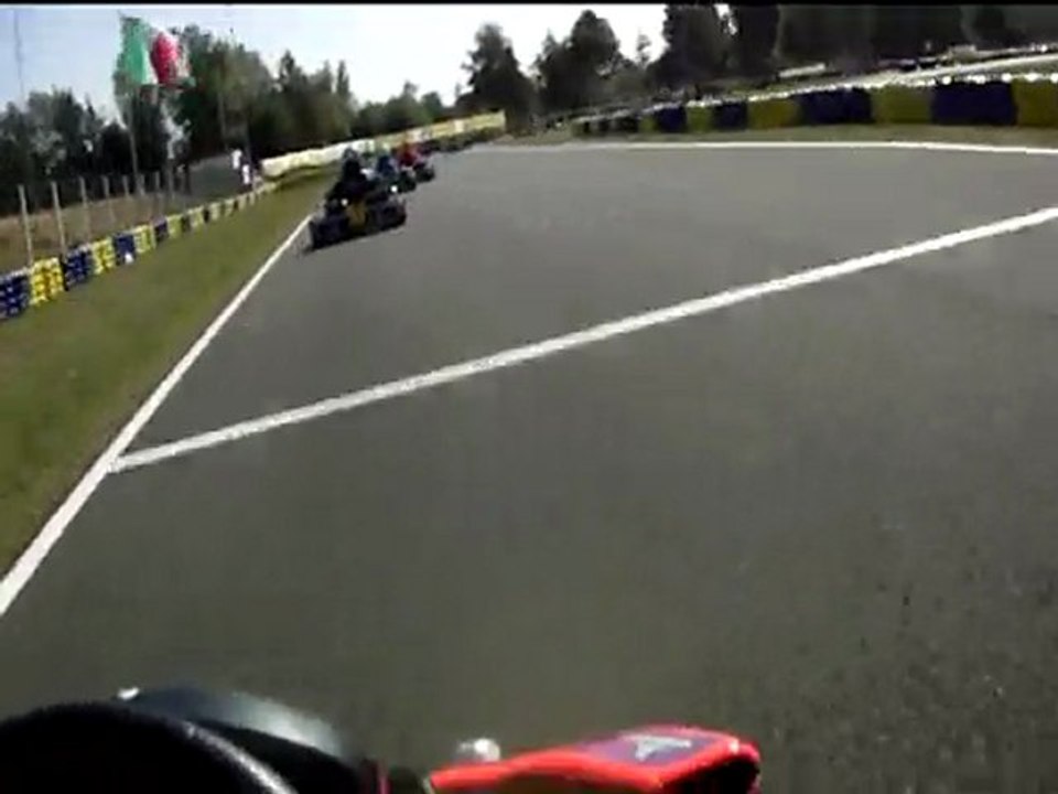 Crash LE SNAKE - 24H du Mans Open Kart Sept 09