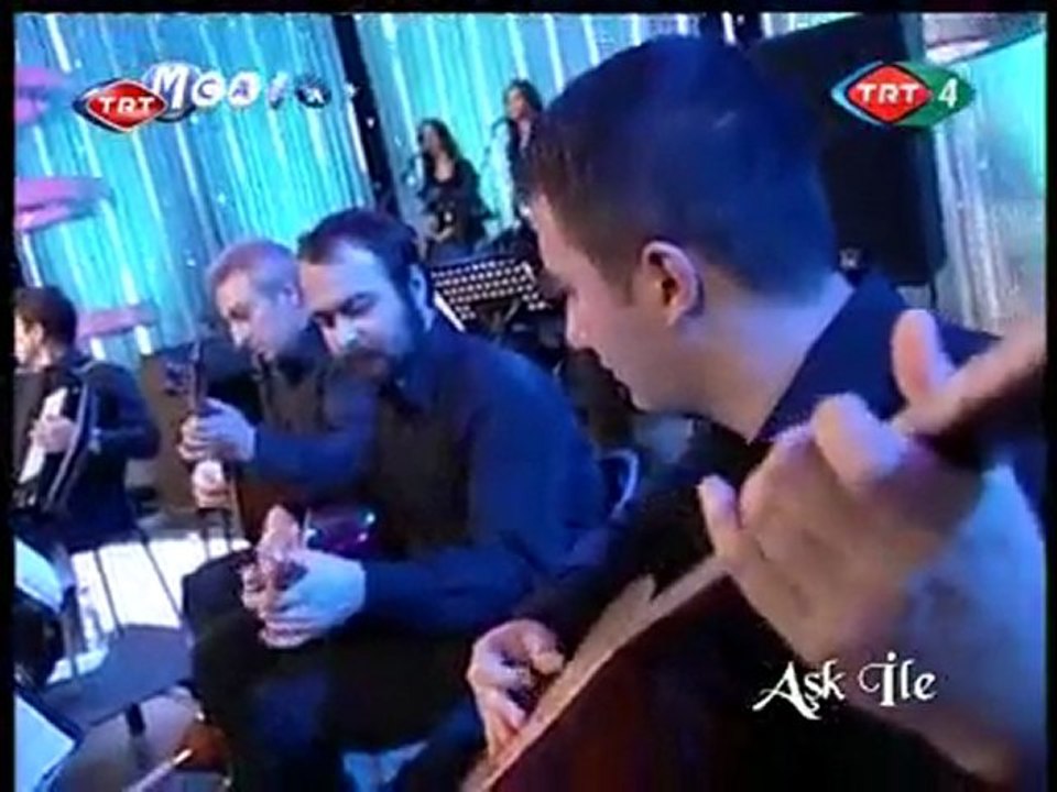 İZZET ALTINMEŞE ERZİNCANIM TÜRKÜSÜ